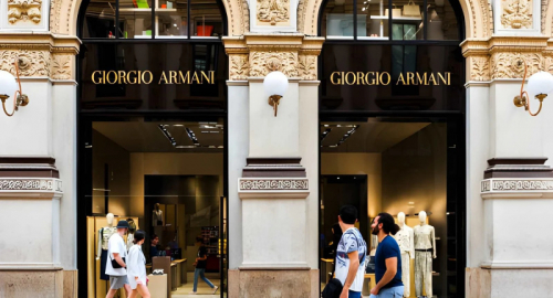 WHITE Milano 2026: beauty e moda si incontrano nella cosmetica da indossare